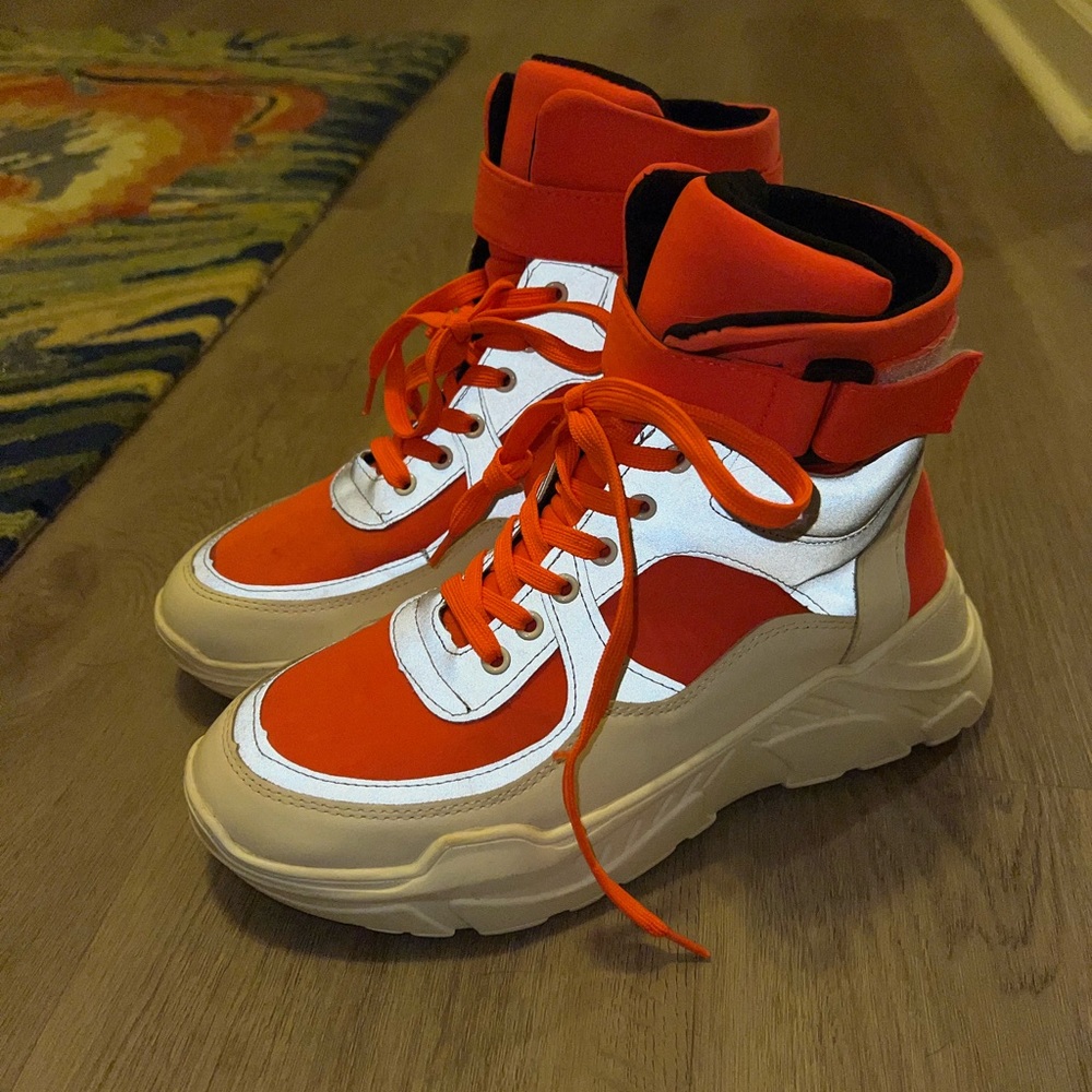 iHeartraves Shoes